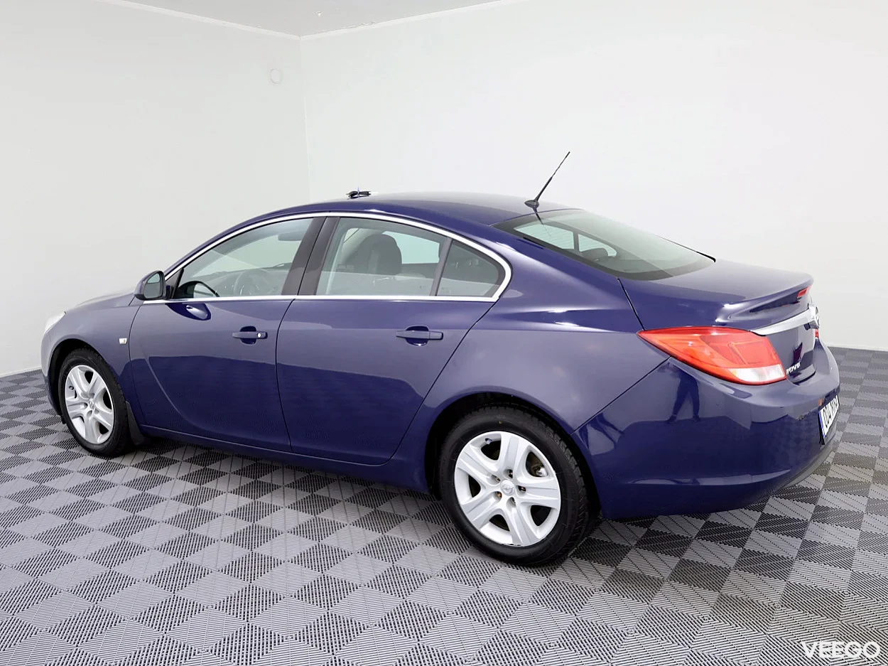 Opel Insignia 1.8 104kW