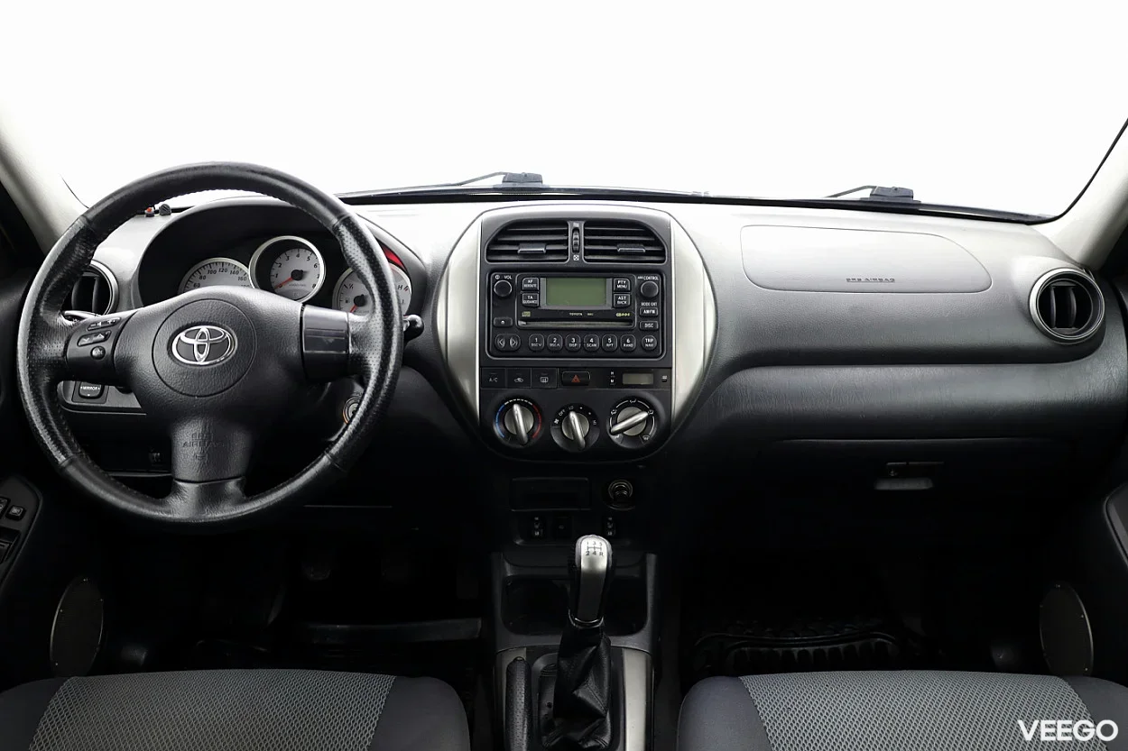 Toyota RAV4 2.0 110kW