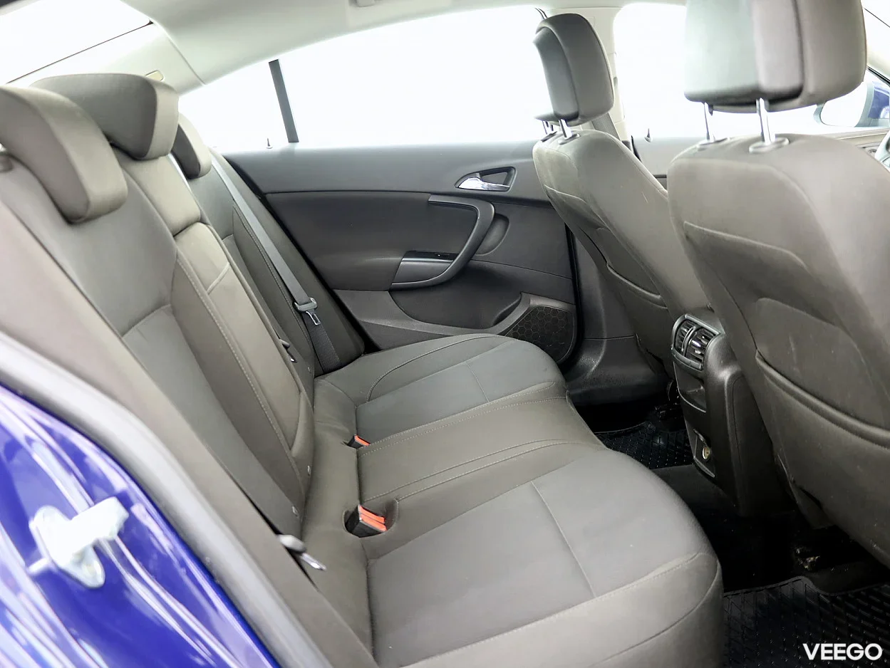 Opel Insignia 1.8 104kW