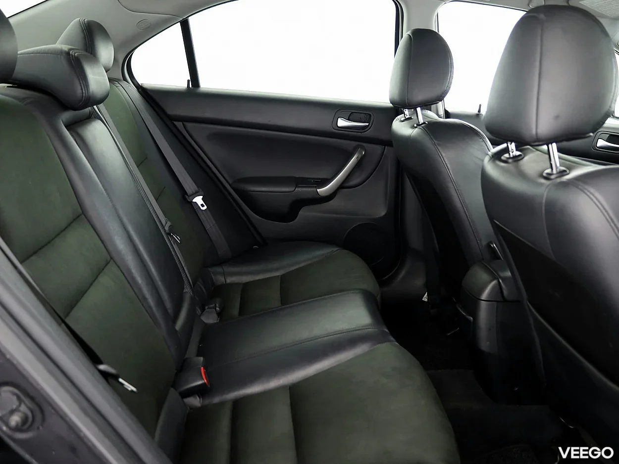 Honda Accord 2.0 114kW