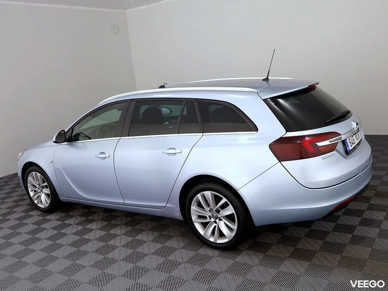 Opel Insignia 2.0 121kW