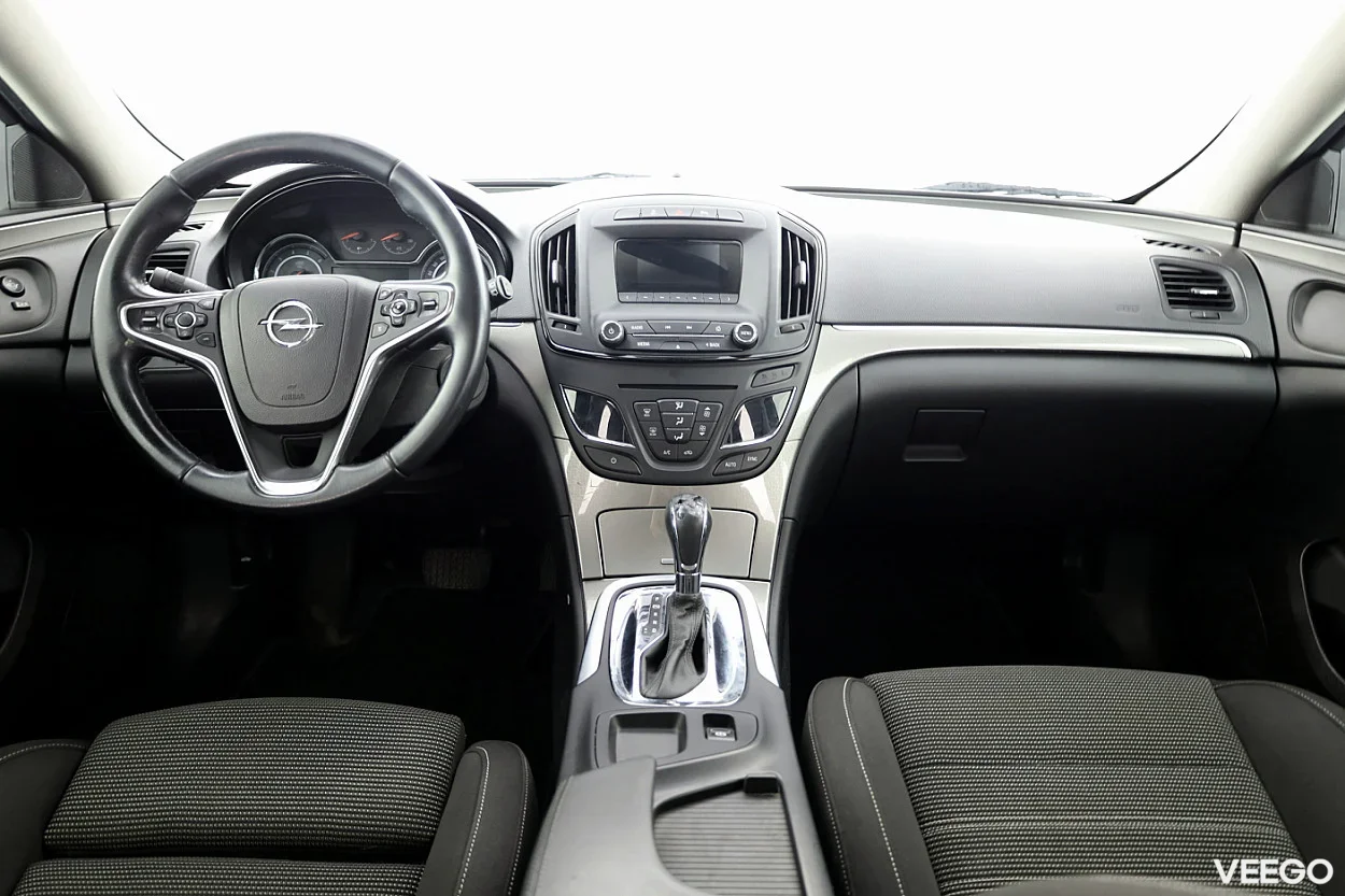 Opel Insignia 2.0 121kW