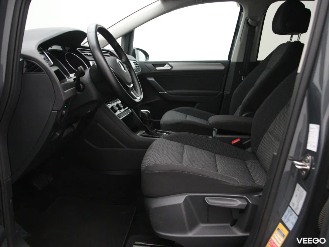 Volkswagen Touran 1.5 110kW