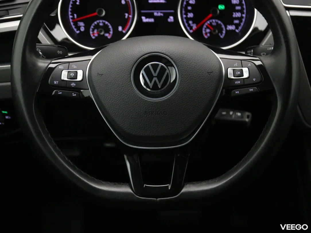 Volkswagen Touran 1.5 110kW