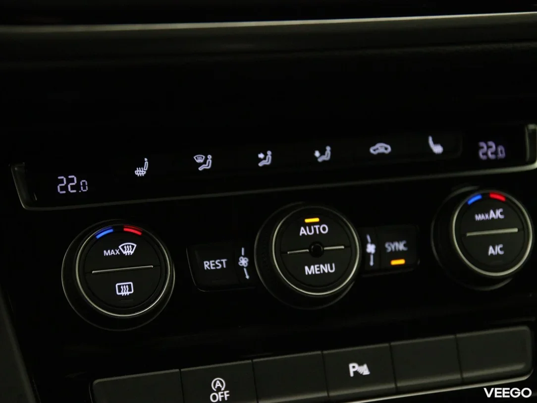 Volkswagen Touran 1.5 110kW