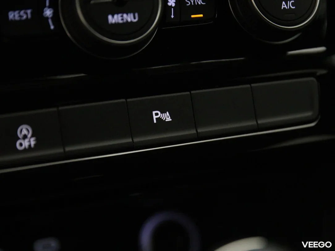 Volkswagen Touran 1.5 110kW