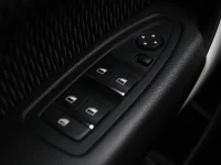 BMW 118 1.5 100kW thumbnail