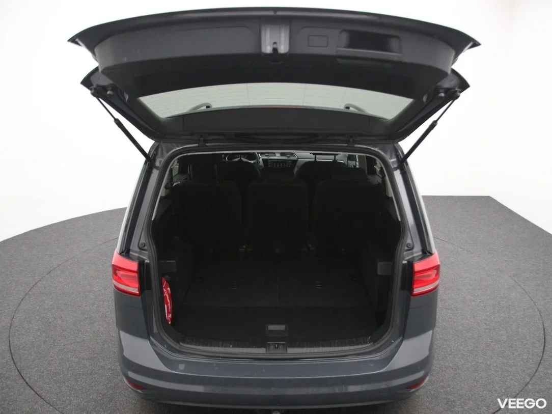 Volkswagen Touran 1.5 110kW