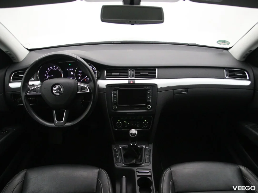 Skoda Superb 1.6 77kW