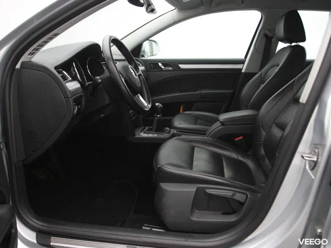 Skoda Superb 1.6 77kW