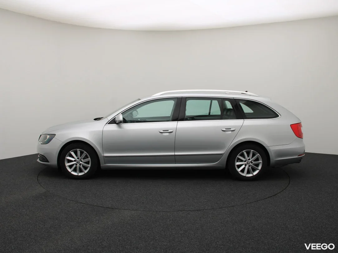 Skoda Superb 1.6 77kW