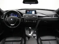 BMW 320 2 120kW thumbnail