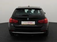 BMW 320 2 120kW thumbnail