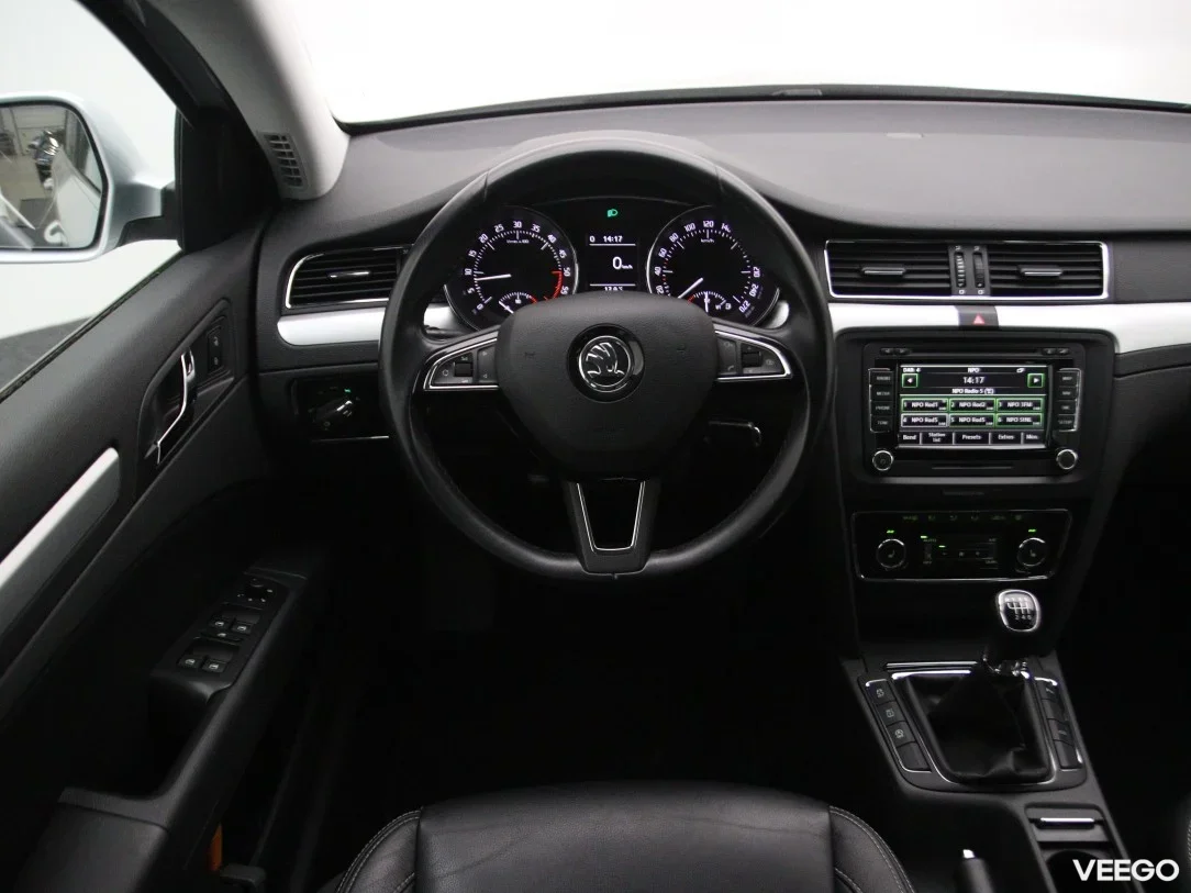 Skoda Superb 1.6 77kW