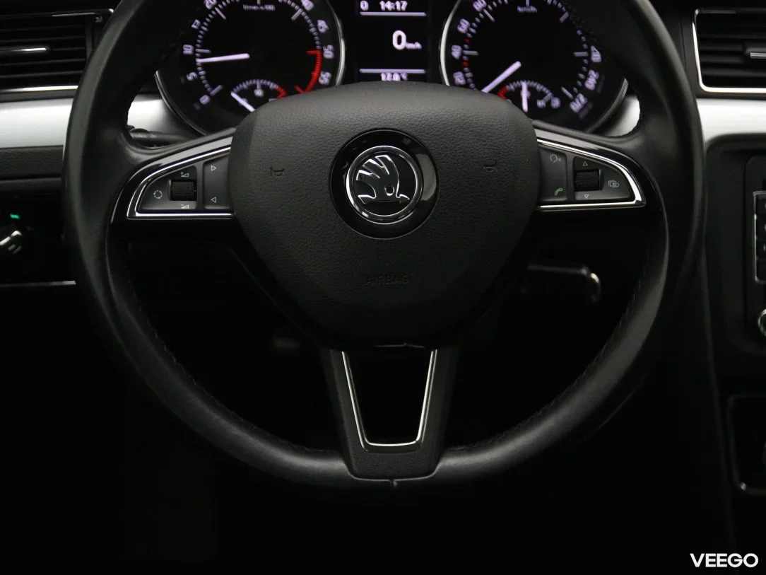 Skoda Superb 1.6 77kW