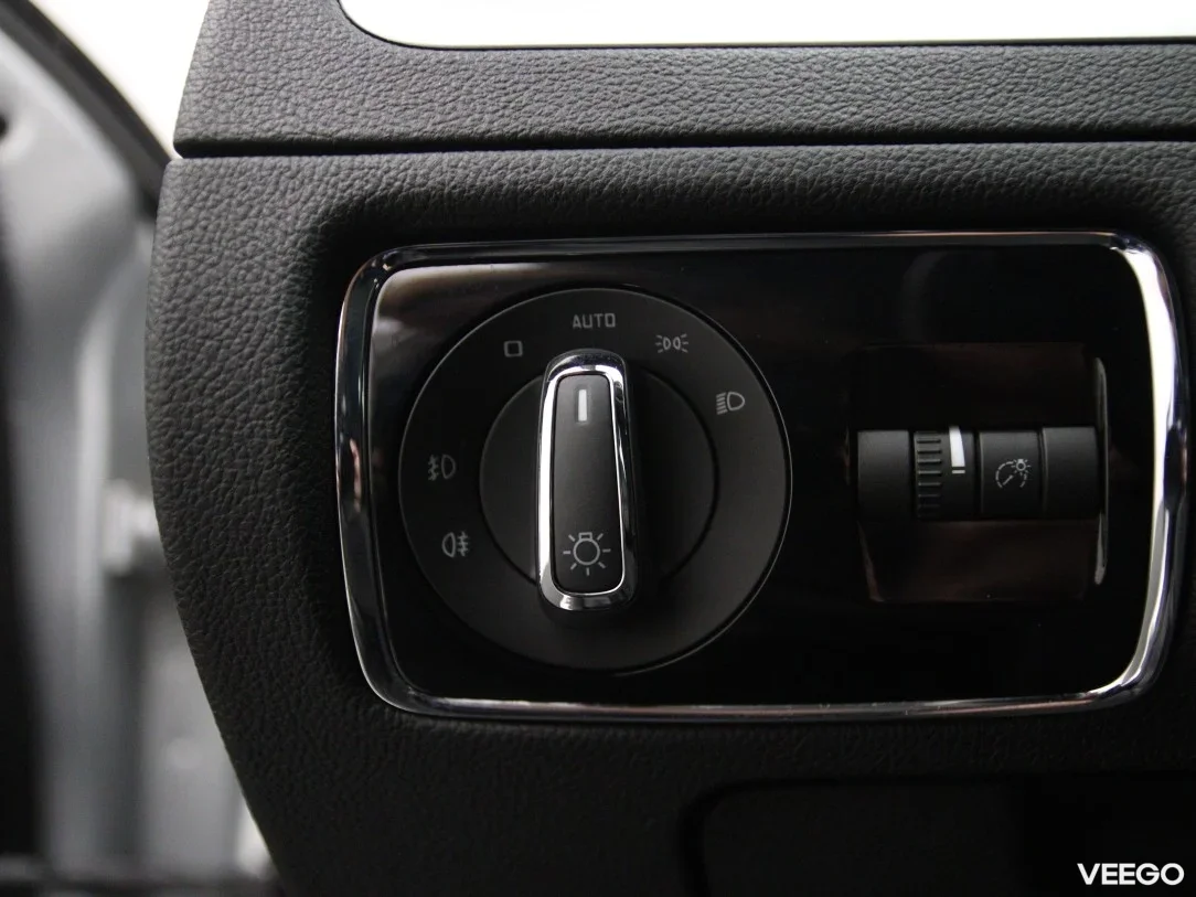 Skoda Superb 1.6 77kW