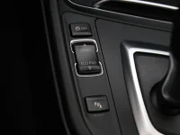 BMW 320 2 120kW thumbnail