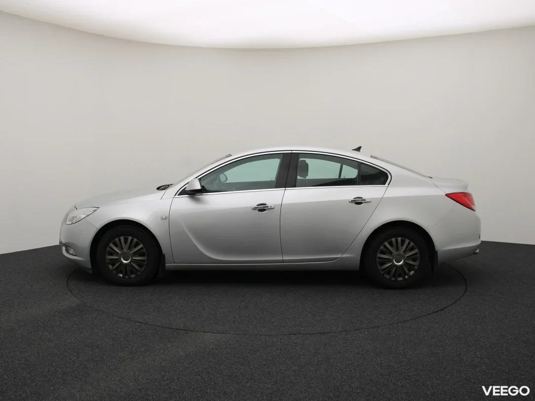 Opel Insignia 1.8 103kW