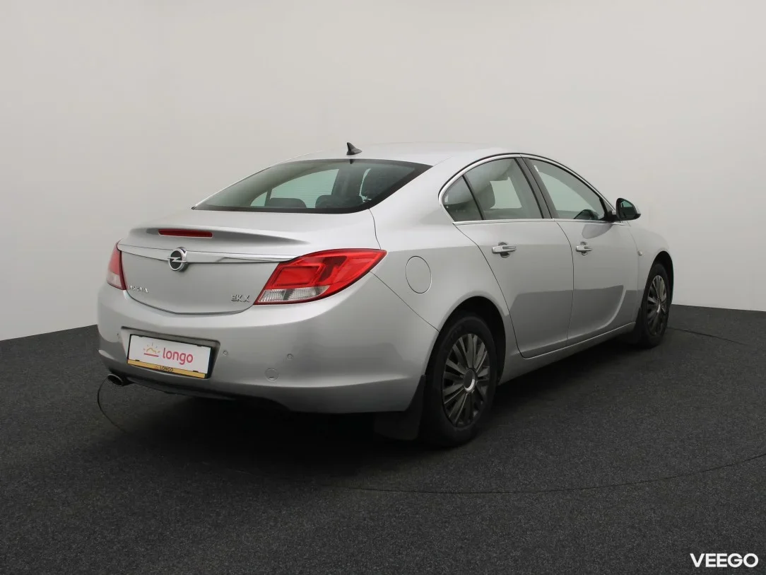 Opel Insignia 1.8 103kW