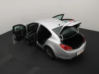 Opel Insignia 1.8 103kW thumbnail