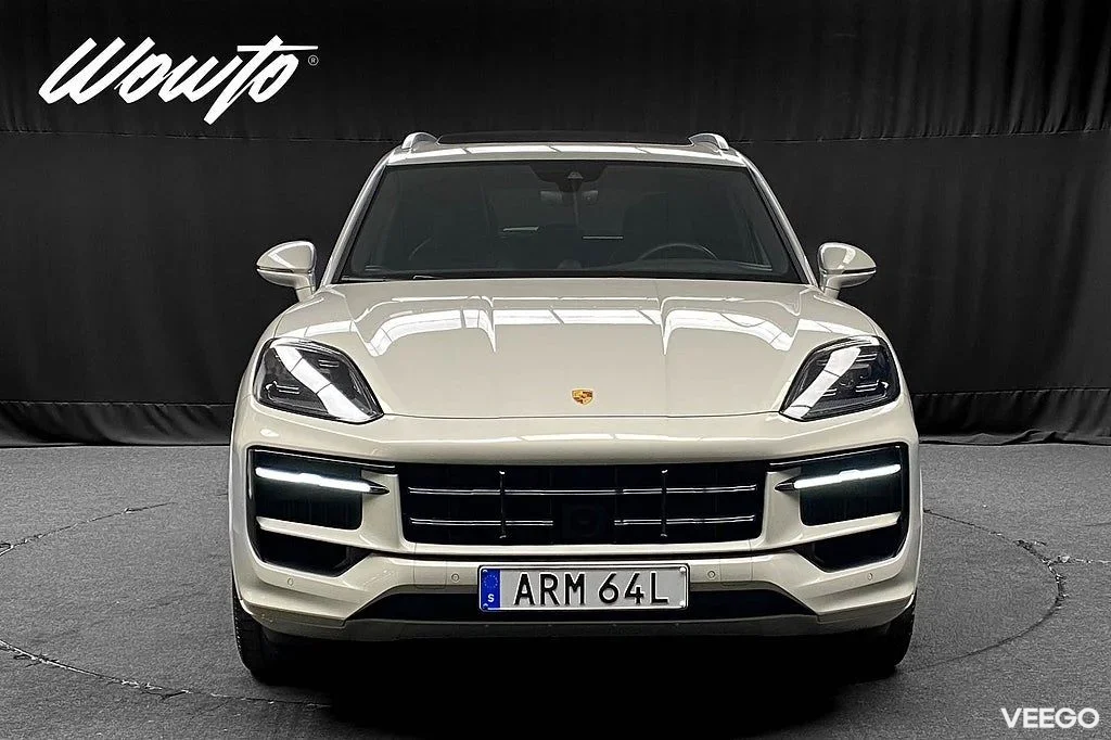 Porsche Cayenne E-Hybrid 470HK /18-Vägs /Pano /Bose /Se Spec/4.95% 346kW