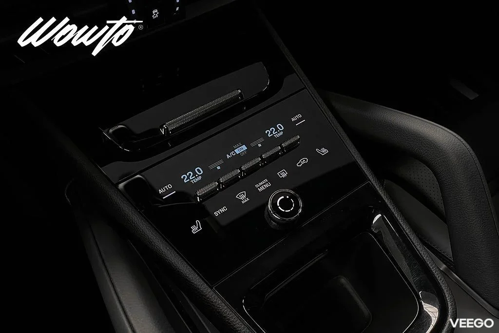 Porsche Cayenne E-Hybrid 470HK /18-Vägs /Pano /Bose /Se Spec/4.95% 346kW