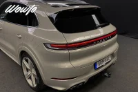 Porsche Cayenne E-Hybrid 470HK /18-Vägs /Pano /Bose /Se Spec/4.95% 346kW thumbnail