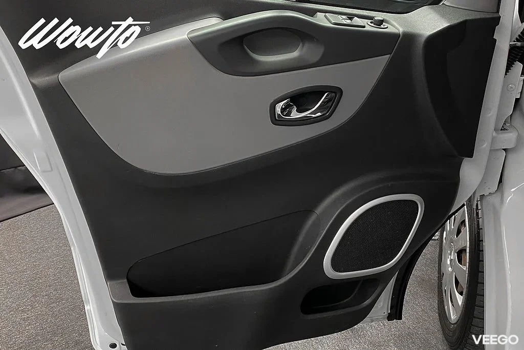 Renault Trafic 1.6 dCi 125HK L2 3-Sits /V-Inredd /Värmare 92kW