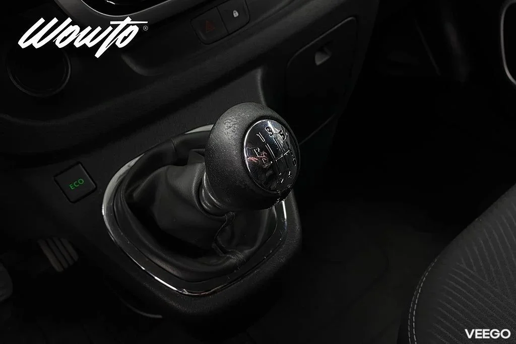 Renault Trafic 1.6 dCi 125HK L2 3-Sits /V-Inredd /Värmare 92kW