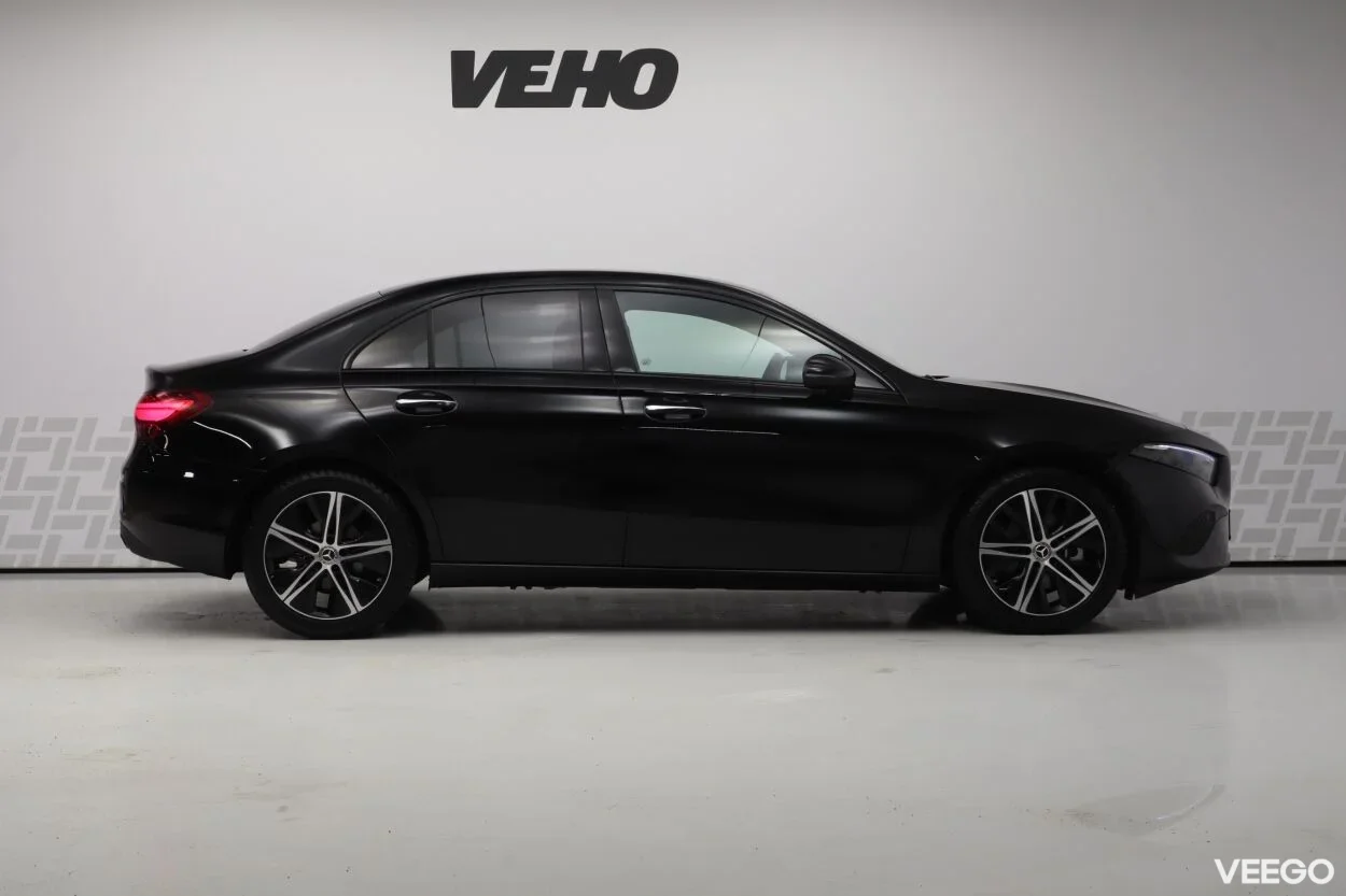 Mercedes-Benz A180 progressive 1.3 100kW