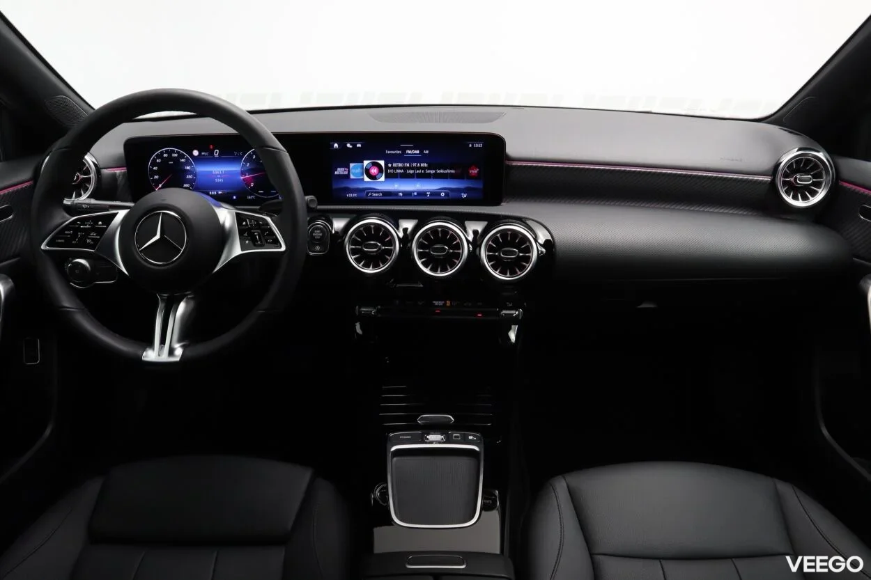 Mercedes-Benz A180 progressive 1.3 100kW