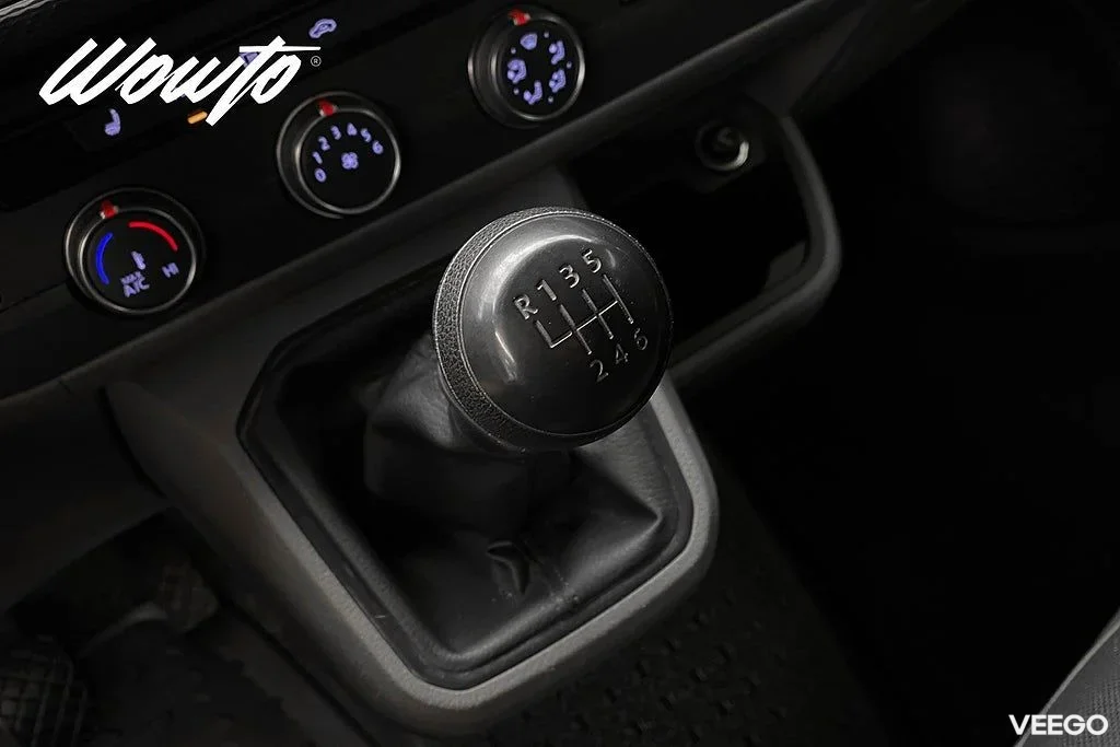 Volkswagen Transporter 2.0 TDI 4M 150HK L2 3-Sits /Moms 110kW