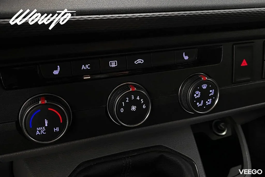 Volkswagen Transporter 2.0 TDI 4M 150HK L2 3-Sits /Moms 110kW