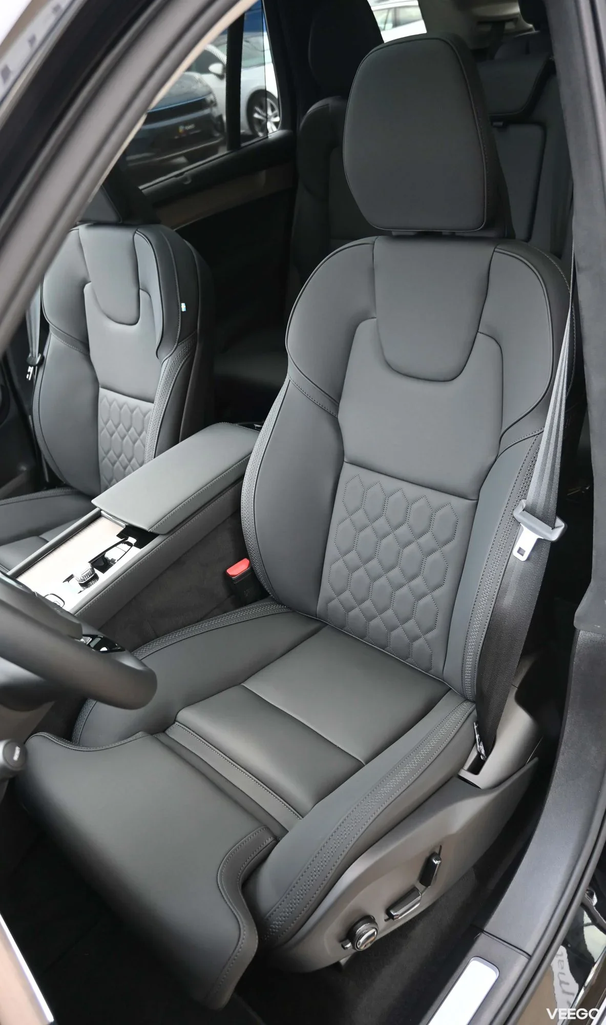 Volvo XC90 T8 TWIN ENGINE AWD H&K ULTRA DARK 7 INTELLI SAFE XENIUM PRO 2 335kW