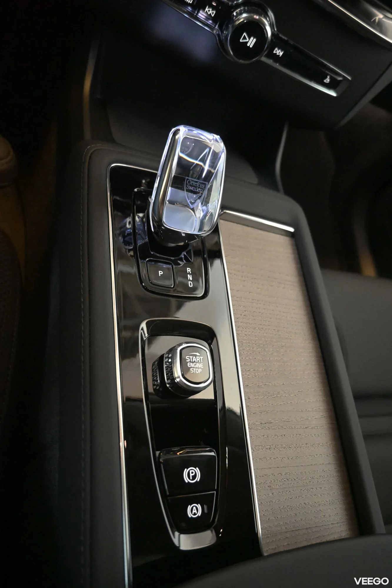 Volvo XC90 T8 TWIN ENGINE AWD H&K ULTRA DARK 7 INTELLI SAFE XENIUM PRO 2 335kW