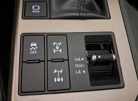 Toyota Land Cruiser 151kW thumbnail