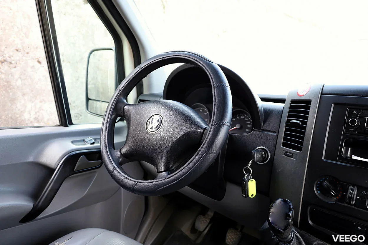 Volkswagen Crafter 2.5 100kW