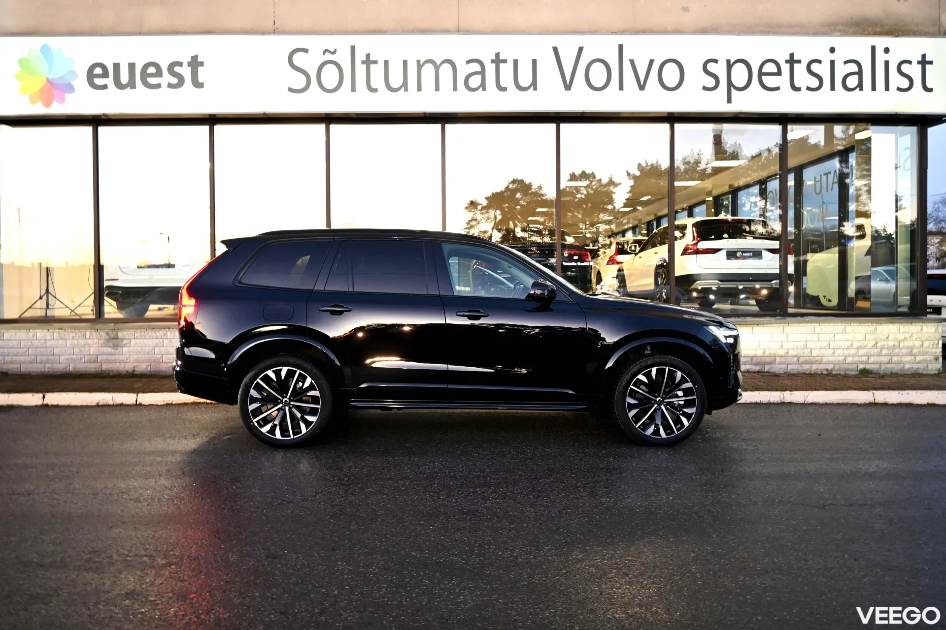 Volvo XC90 T8 TWIN ENGINE AWD H&K ULTRA DARK 7 INTELLI SAFE XENIUM PRO 2 335kW