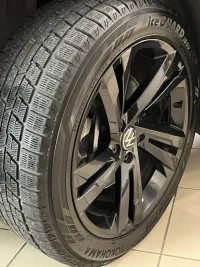 Volkswagen Tiguan FL R-Line 4Motion 2 180kW thumbnail