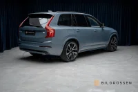 Volvo XC90 Recharge T8 AWD Ultimate Dark 3.99% 7-Sits B&W   Pano Hud 335kW thumbnail