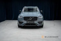 Volvo XC90 Recharge T8 AWD Ultimate Dark 3.99% 7-Sits B&W   Pano Hud 335kW thumbnail