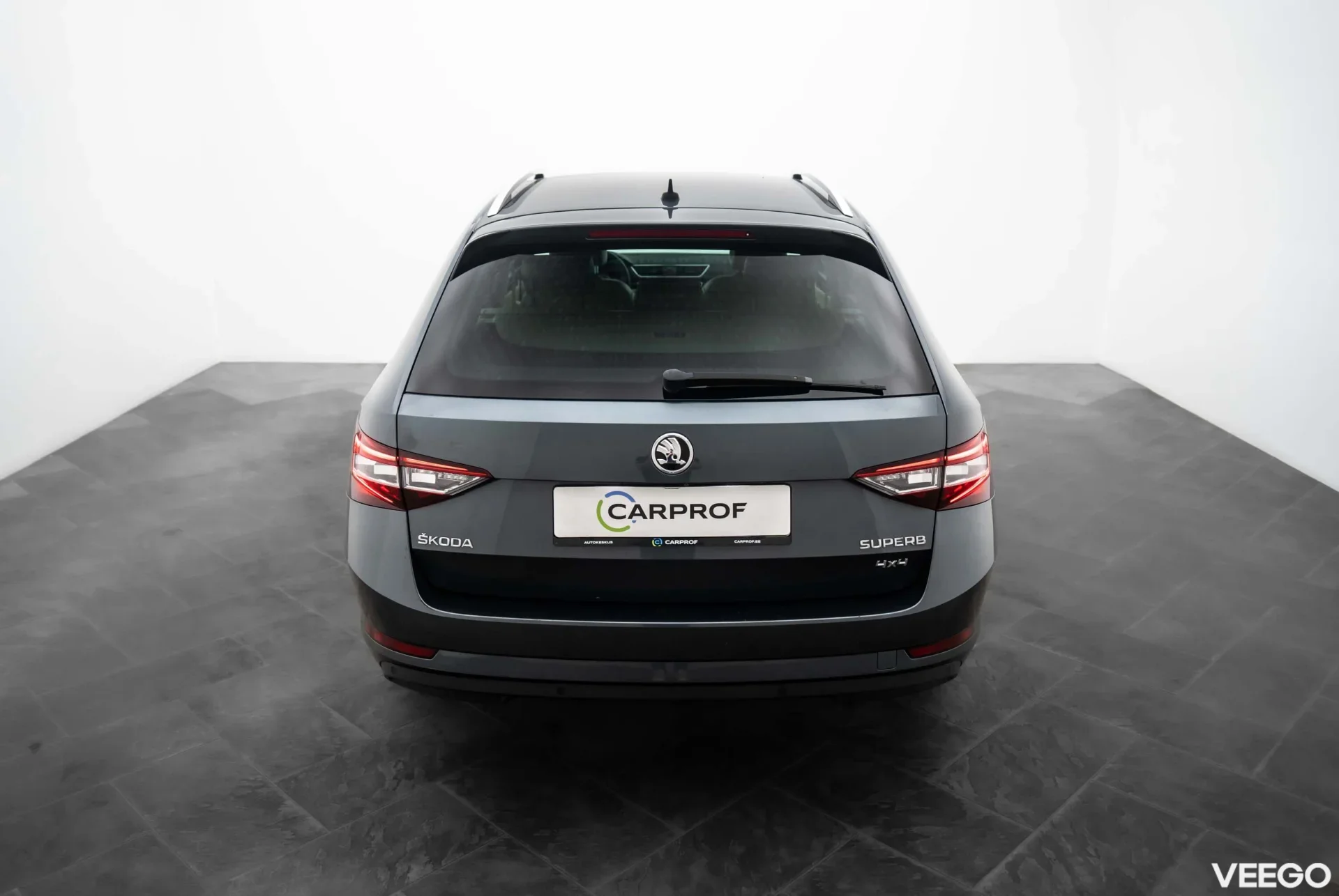 Skoda Superb Combi 4x4 Laurin&Klement 2.0 140kW