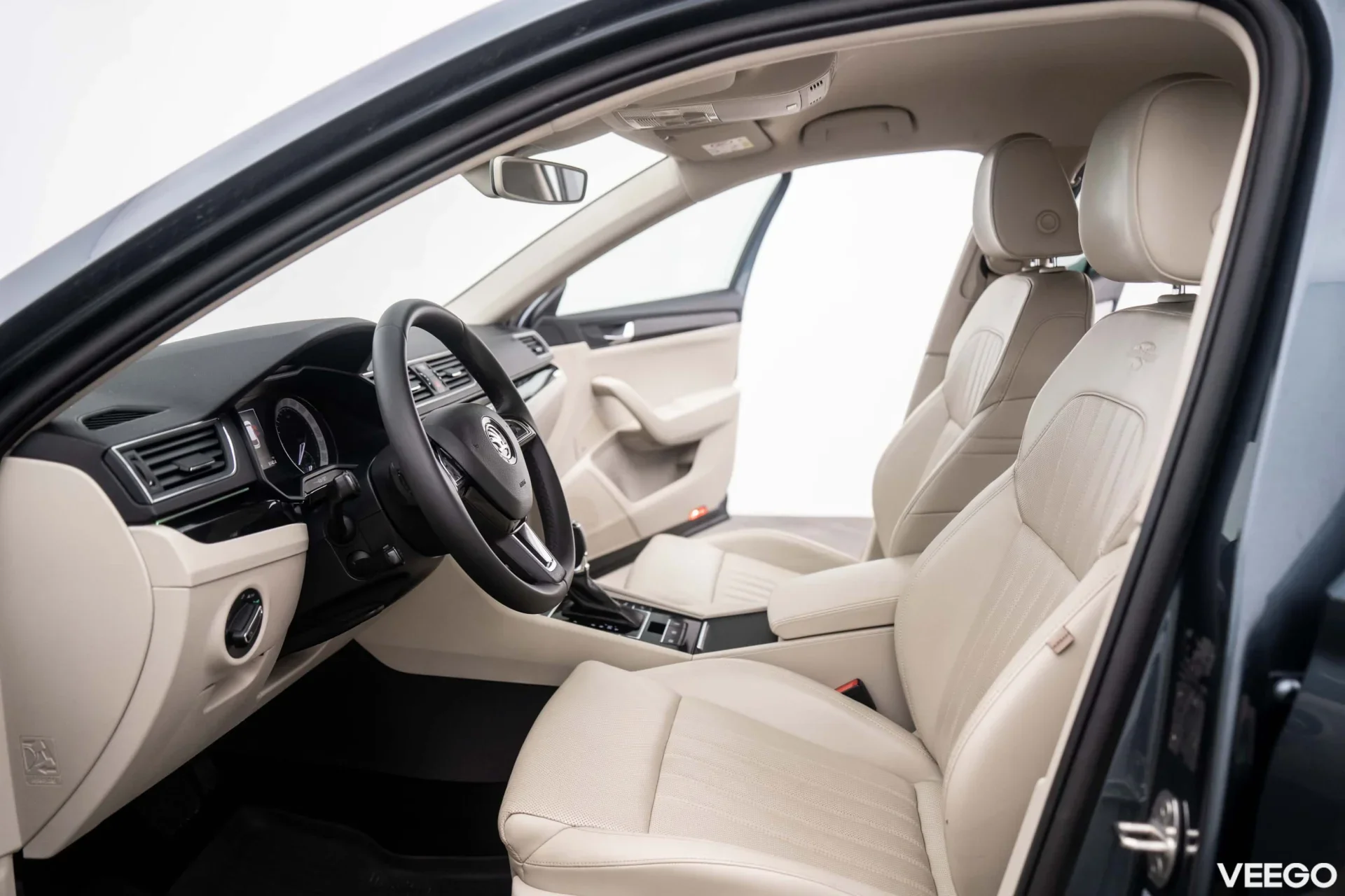 Skoda Superb Combi 4x4 Laurin&Klement 2.0 140kW