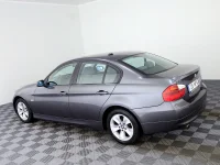 BMW 318 2.0 95kW thumbnail