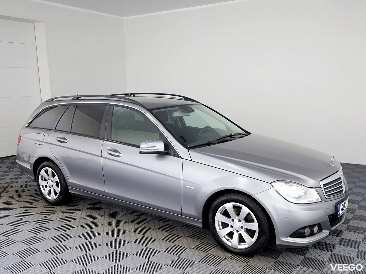 Mercedes-Benz C250 2.1 150kW