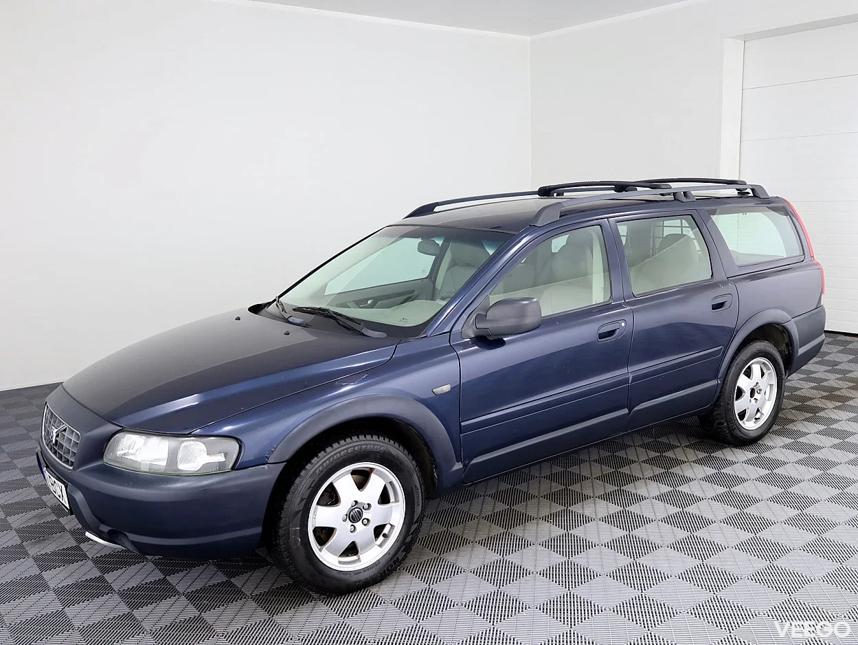 Volvo XC70 2.4 121kW