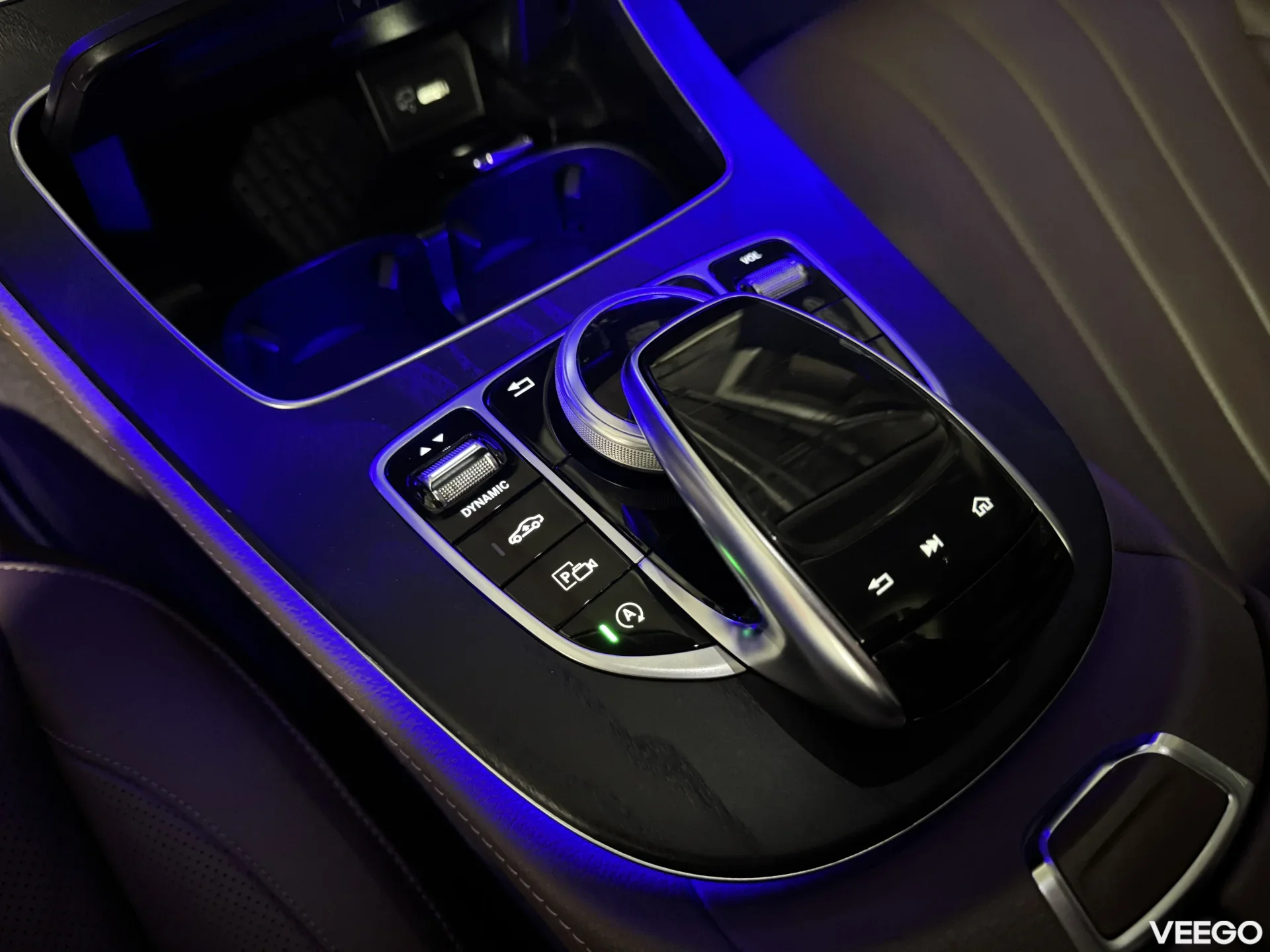 Mercedes-Benz E300 2.0 190kW