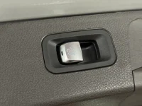 Mercedes-Benz E300 2.0 190kW thumbnail