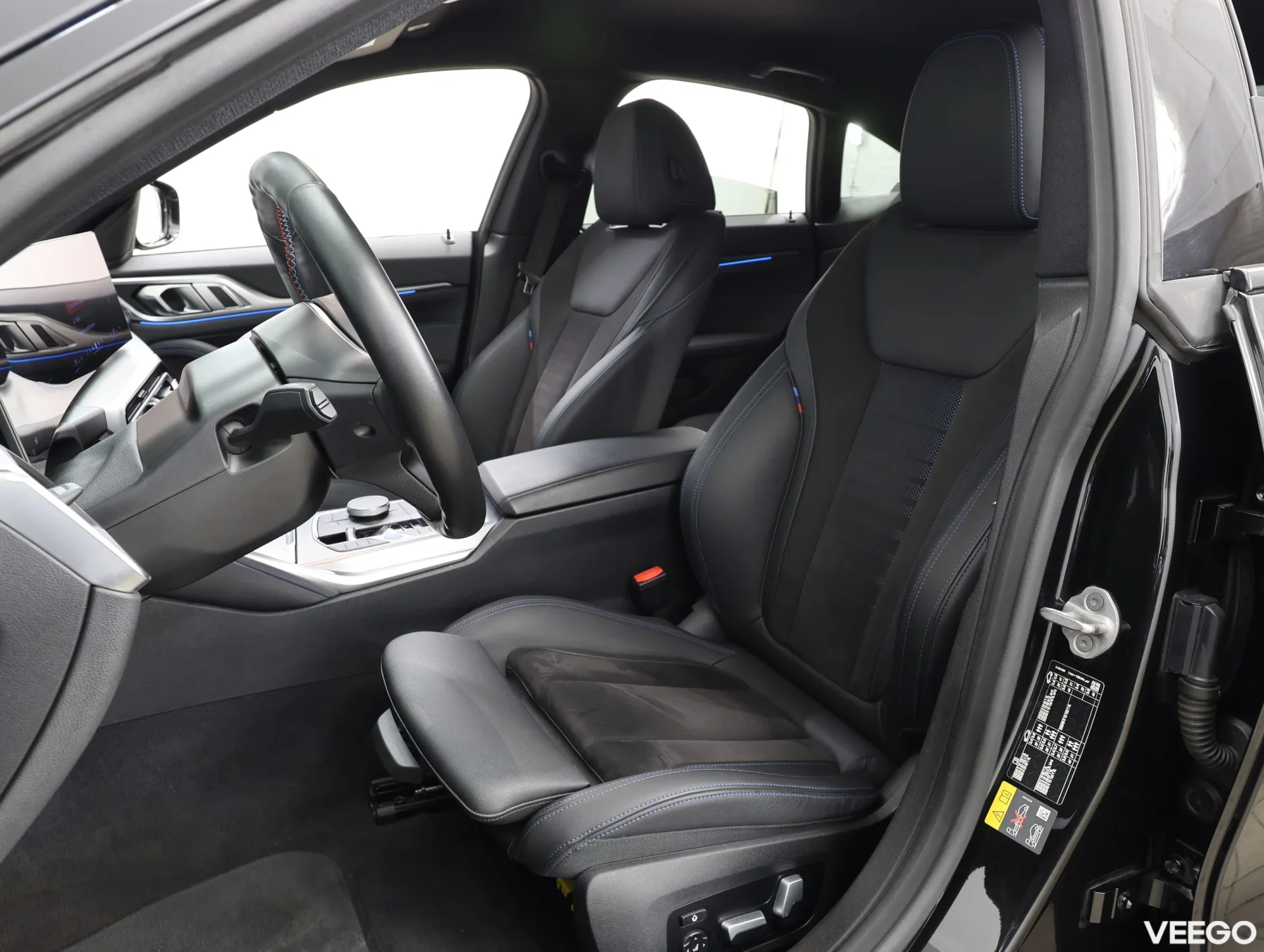 BMW i4 xDrive M-Sportpakett 400kW