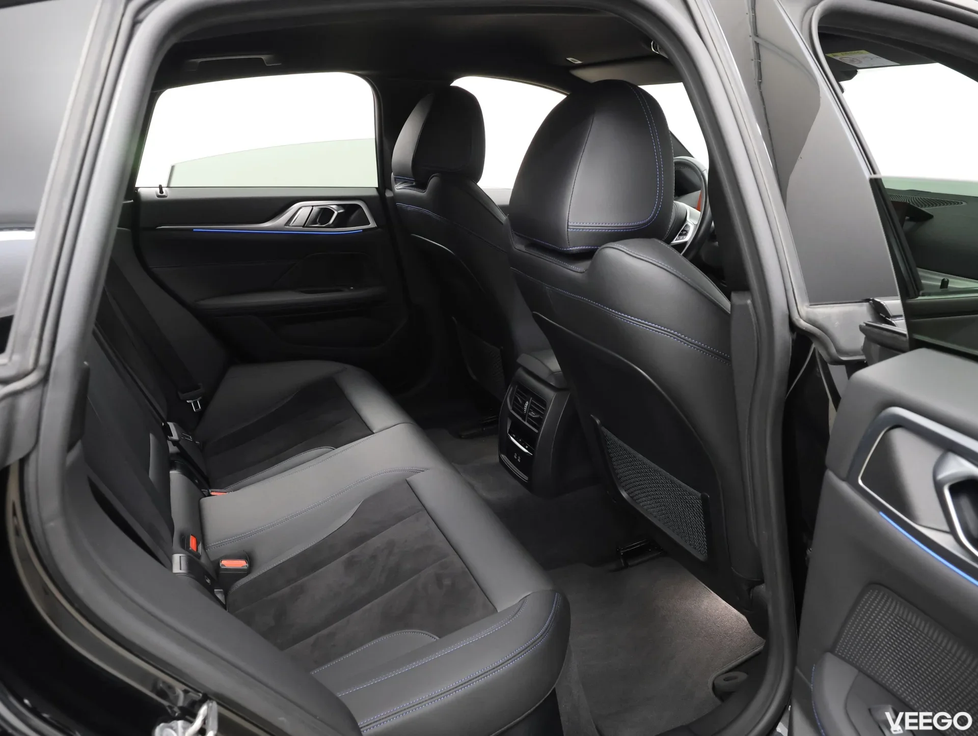 BMW i4 xDrive M-Sportpakett 400kW